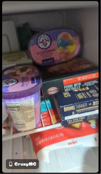 File:Cruxy freezer inside.png